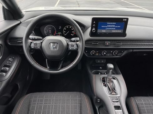 Certified 2026 Honda HR-V Sport image 11