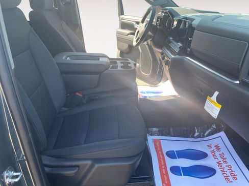 New 2025 Chevrolet Silverado 1500 LT w/ Convenience Package II image 15