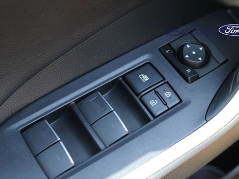 Used 2022 Toyota RAV4 XSE image 22