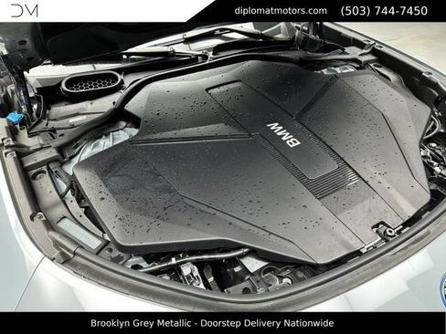 Used 2025 BMW i7 xDrive60 AWD/4WD image 49