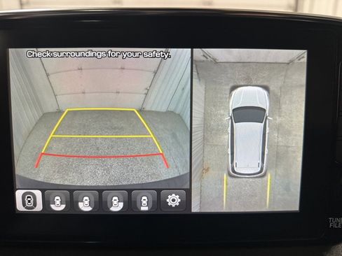 Used 2020 Hyundai Santa Fe Limited w/ Cargo Package image 21