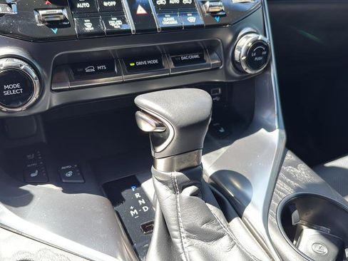 Used 2023 Lexus LX 600 4WD w/ Appearance Package image 32