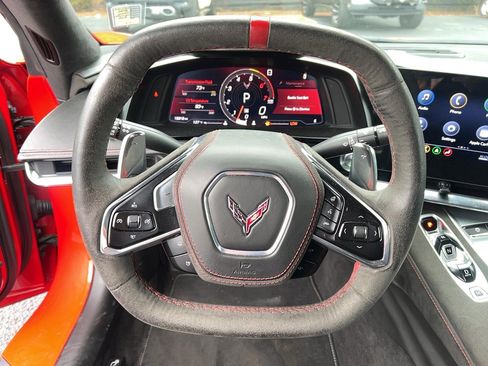 Used 2020 Chevrolet Corvette Stingray 3LT w/ 3LT Preferred Equipment Group image 19