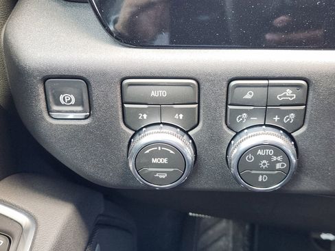 New 2026 GMC Sierra 1500 SLT w/ SLT Convenience Package AWD/4WD image 27