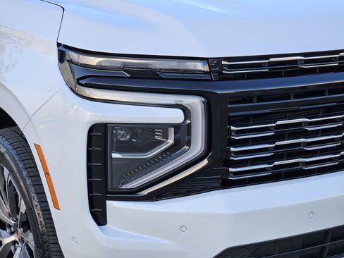 New 2026 Chevrolet Tahoe High Country AWD/4WD image 10