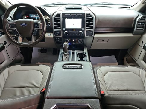 Used 2019 Ford F150 Limited w/ Trailer Tow Package AWD/4WD image 9