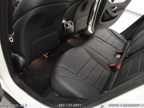 Used 2022 Mercedes-Benz GLC 300 4MATIC image 25