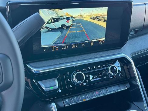 New 2026 GMC Sierra 2500 Denali w/ Denali Reserve Package image 27