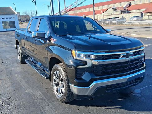 Used 2022 Chevrolet Silverado 1500 LT image 1