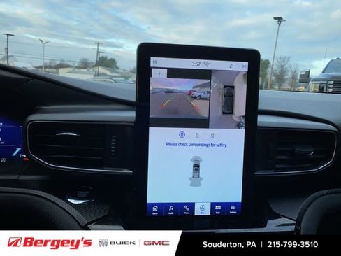 Used 2022 Ford Explorer ST w/ Equipment Group 401A image 17