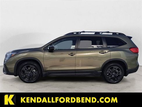 Used 2023 Subaru Ascent Onyx Edition Limited image 2