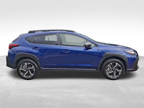 Used 2025 Subaru Crosstrek 2.5i Premium AWD/4WD image 7