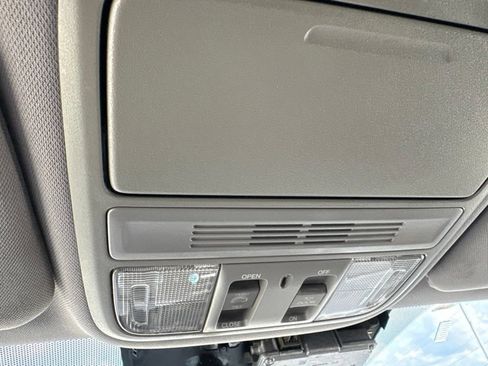 Used 2019 Honda CR-V EX image 23
