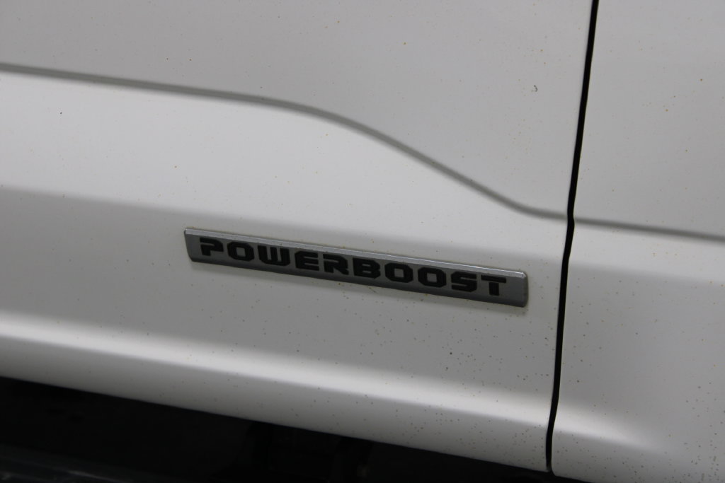 Certified 2022 Ford F150 Platinum w/ Equipment Group 701A High AWD/4WD image 14