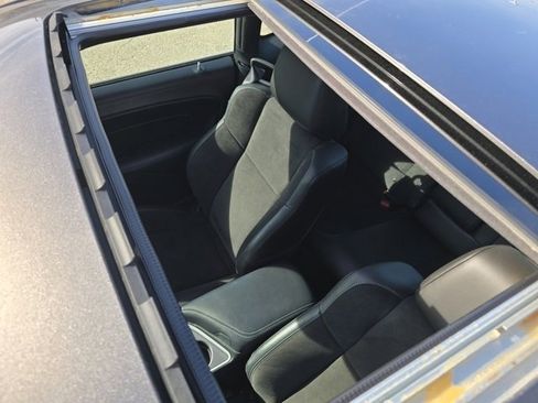 Used 2022 Dodge Challenger R/T w/ Plus Package image 6