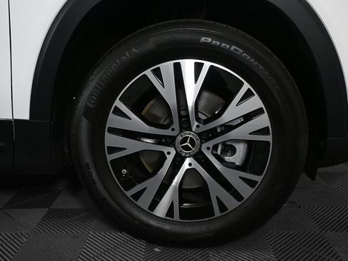 Certified 2025 Mercedes-Benz GLB 250 image 36