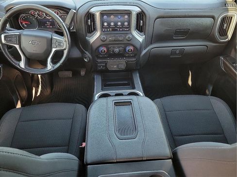 Used 2021 Chevrolet Silverado 1500 RST w/ Z71 Off-Road Package image 11