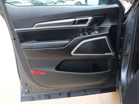Used 2020 Kia Telluride S AWD/4WD image 40