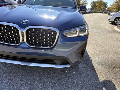Used 2025 BMW X4 xDrive30i image 9