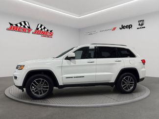 Used 2019 Jeep Grand Cherokee Laredo w/ Laredo X Package video 2