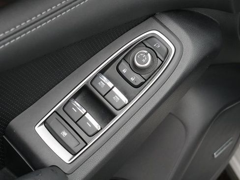 Used 2023 Subaru Ascent Touring image 15