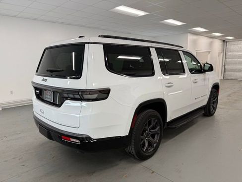 New 2026 Jeep Grand Wagoneer Limited image 6