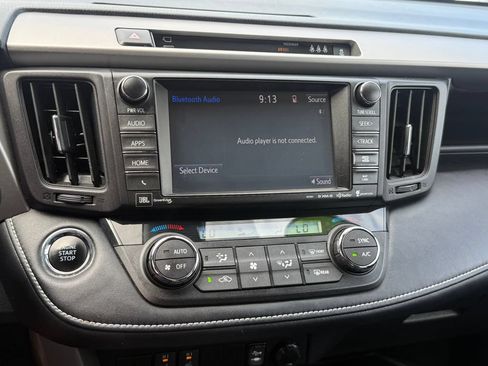 Used 2017 Toyota RAV4 Platinum w/ All Weather Liner Package AWD/4WD image 27