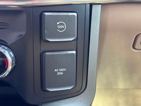 Used 2021 Ford F150 Lariat w/ Equipment Group 502A High AWD/4WD image 40