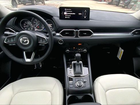 New 2025 MAZDA CX-5 AWD 2.5 S w/ Preferred Package image 5