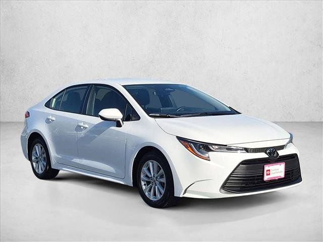 Certified 2026 Toyota Corolla LE w/ LE Premium Package FWD image 3
