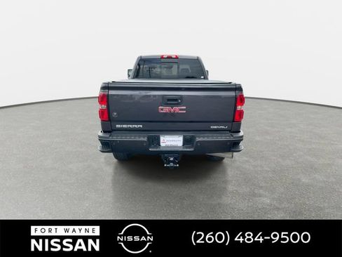 Used 2016 GMC Sierra 2500 Denali w/ Duramax Plus Package AWD/4WD image 7