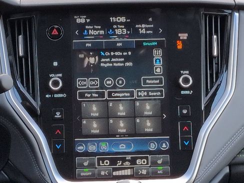 Used 2024 Subaru Outback Onyx Edition XT AWD/4WD image 18