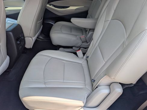 Used 2019 Buick Enclave Essence w/ Trailering Package, 5000 lbs. FWD image 10