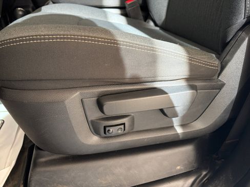 Used 2022 RAM 3500 Tradesman w/ Chrome Appearance Group image 14