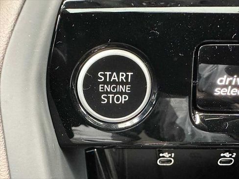 New 2025 Audi Q5 Premium image 34