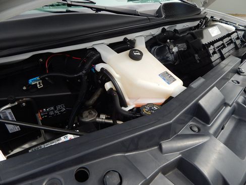 Used 2021 Chevrolet Express 2500 RWD image 22