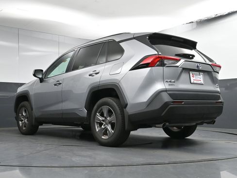 Used 2024 Toyota RAV4 LE image 28