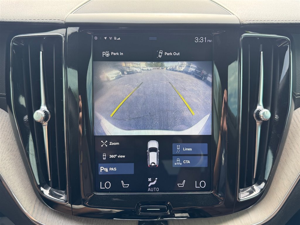 Used 2018 Volvo XC60 T6 Inscription w/ Convenience Package AWD/4WD image 17