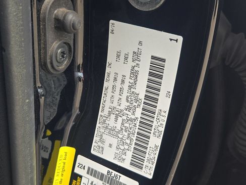 Used 2016 Toyota Tundra SR5 w/ Tow Package RWD image 24
