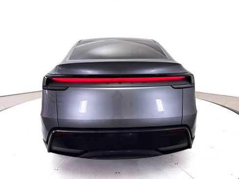 Used 2026 Tesla Model Y Long Range RWD image 16