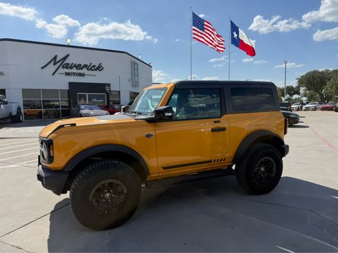 Used 2021 Ford Bronco Wildtrak AWD/4WD image 1