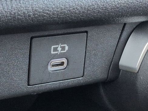 Used 2025 Toyota Grand Highlander AWD image 22