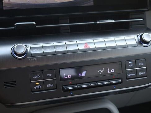 New 2026 Hyundai Kona SEL Premium image 19