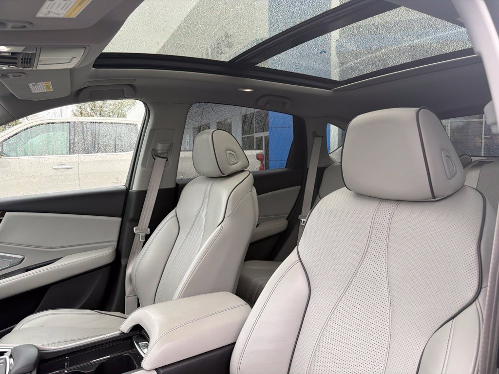 Used 2019 Acura RDX w/ Advance Package AWD/4WD image 9