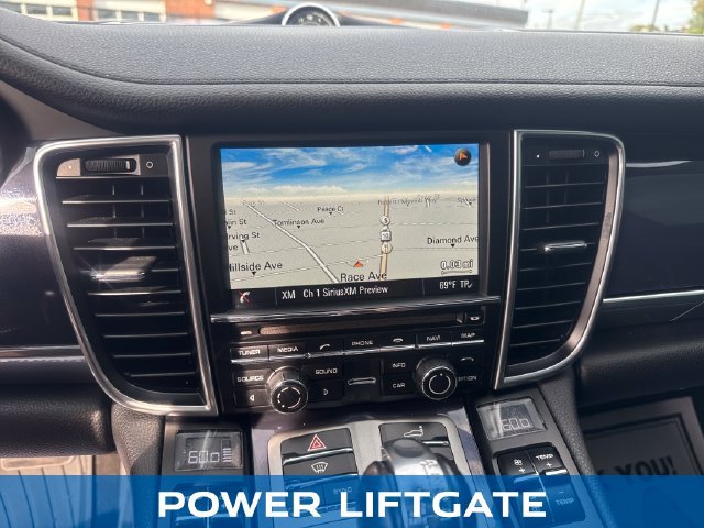 Used 2015 Porsche Panamera 4 AWD/4WD image 19