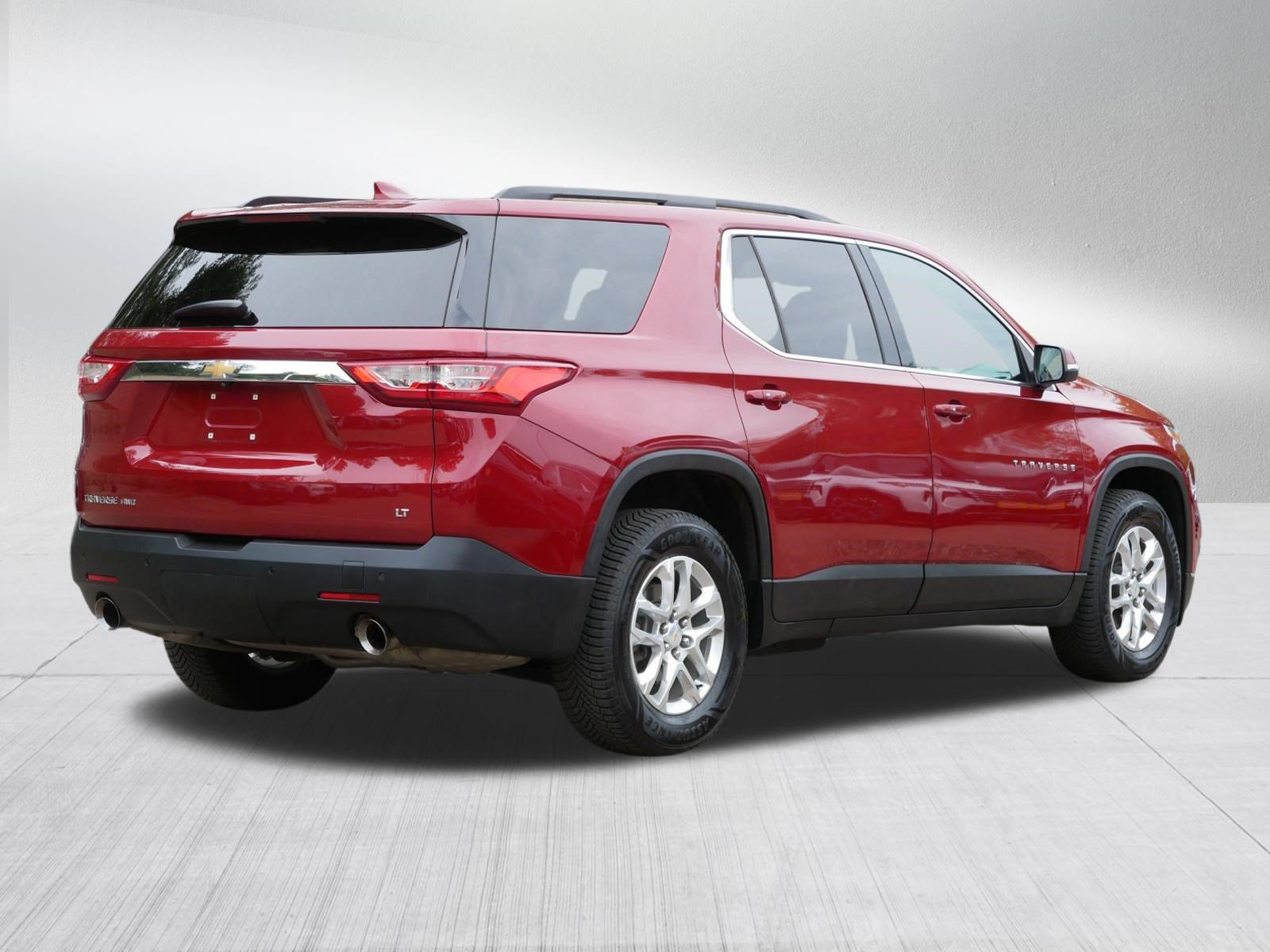 Used 2021 Chevrolet Traverse LT w/ LPO, Floor Liner Package AWD/4WD image 7