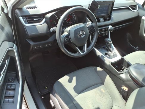 Used 2022 Toyota RAV4 XLE w/ Convenience Package AWD/4WD image 19