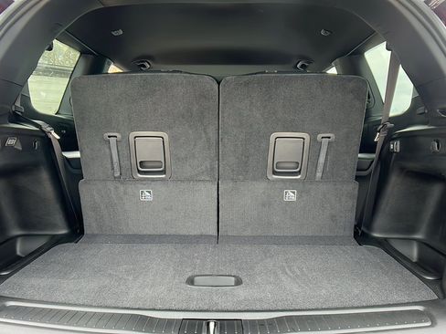 New 2025 Jeep Grand Cherokee L Altitude image 13