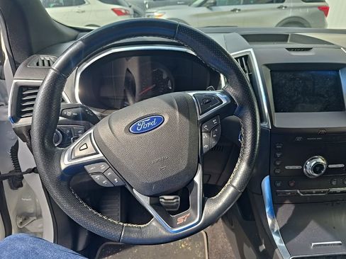 Used 2020 Ford Edge ST w/ Equipment Group 401A image 16