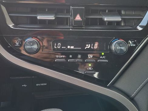 Used 2023 Toyota Camry LE FWD image 18